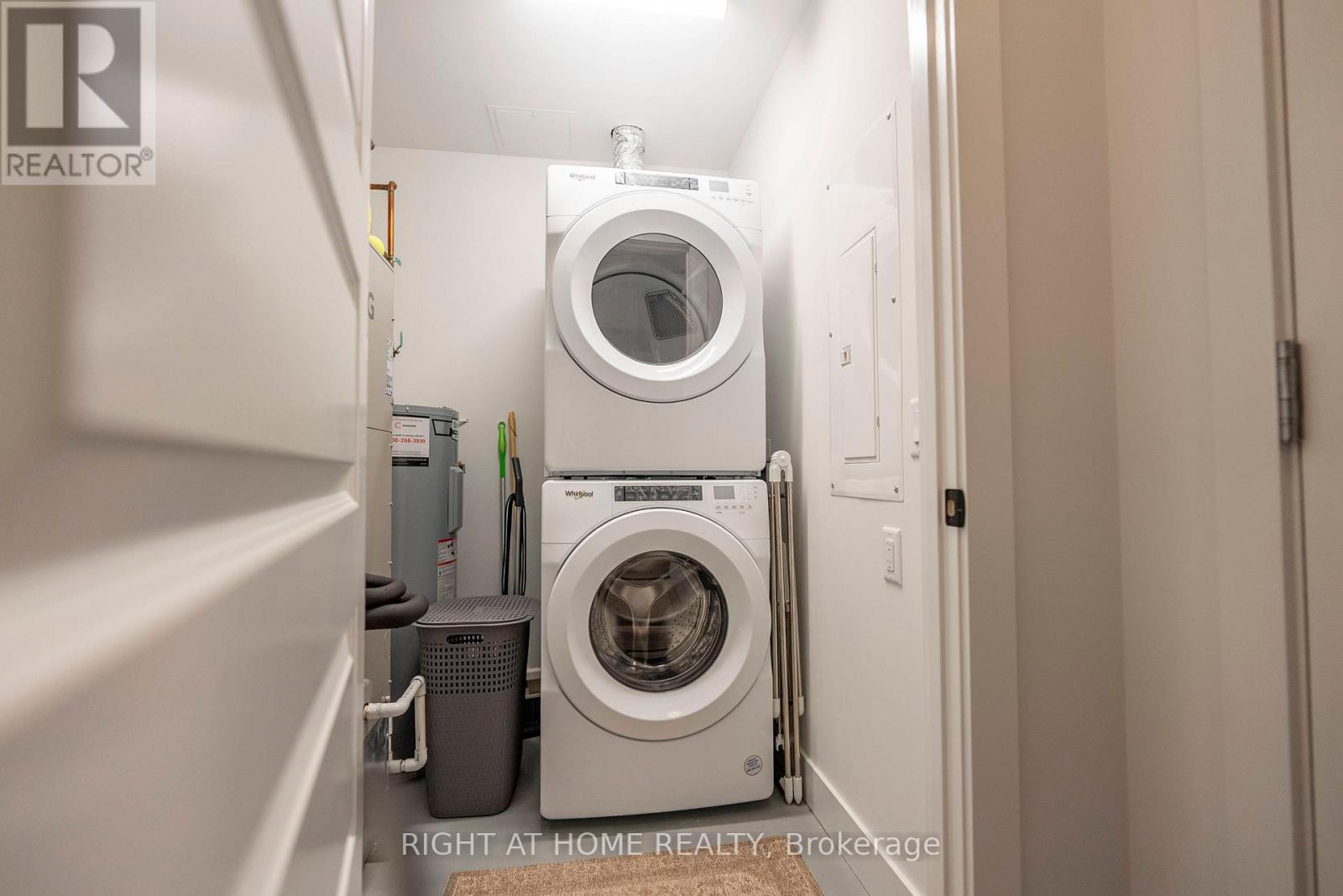 302 - 1000 LACKNER PLACE PLACE E, Kitchener, Ontario, N2A0L9 — Photo 13