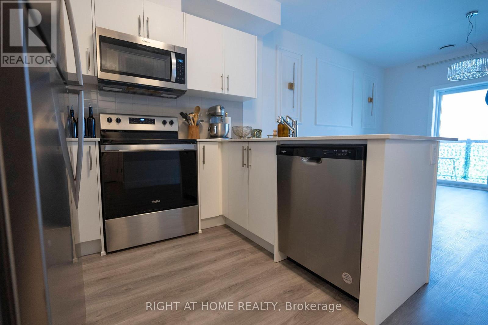 302 - 1000 LACKNER PLACE PLACE E, Kitchener, Ontario, N2A0L9 — Photo 14