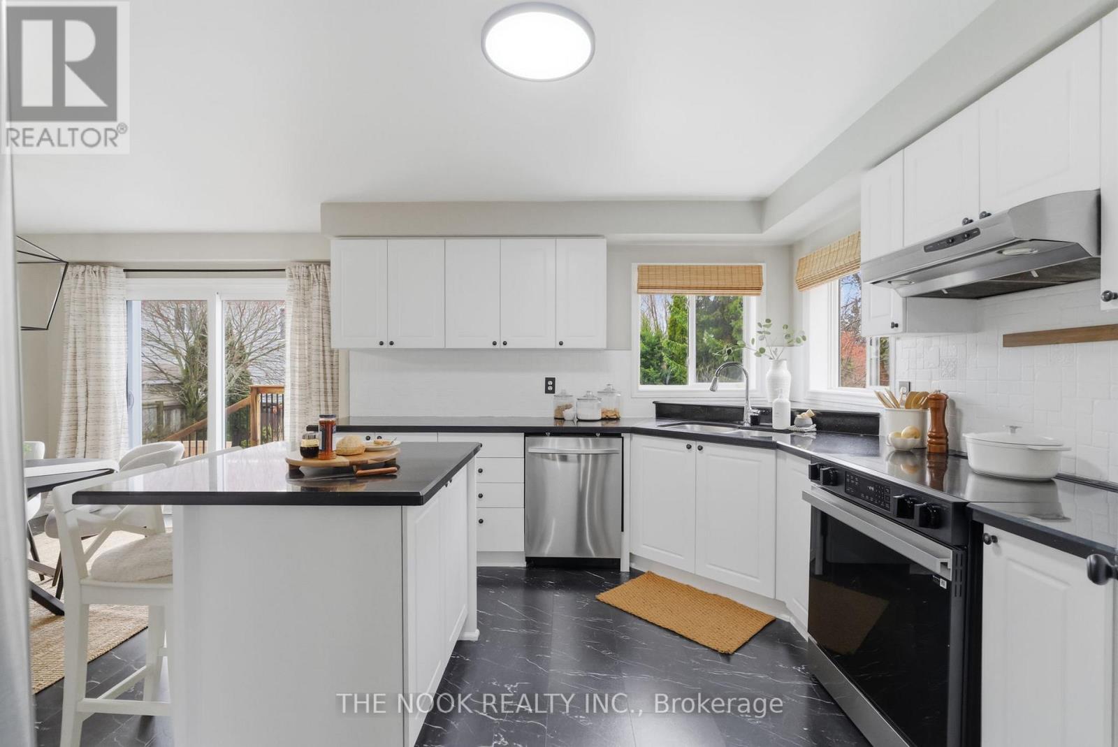 22 SELKIRK DRIVE, Whitby (Brooklin), Ontario, L1M2E6 — Photo 16