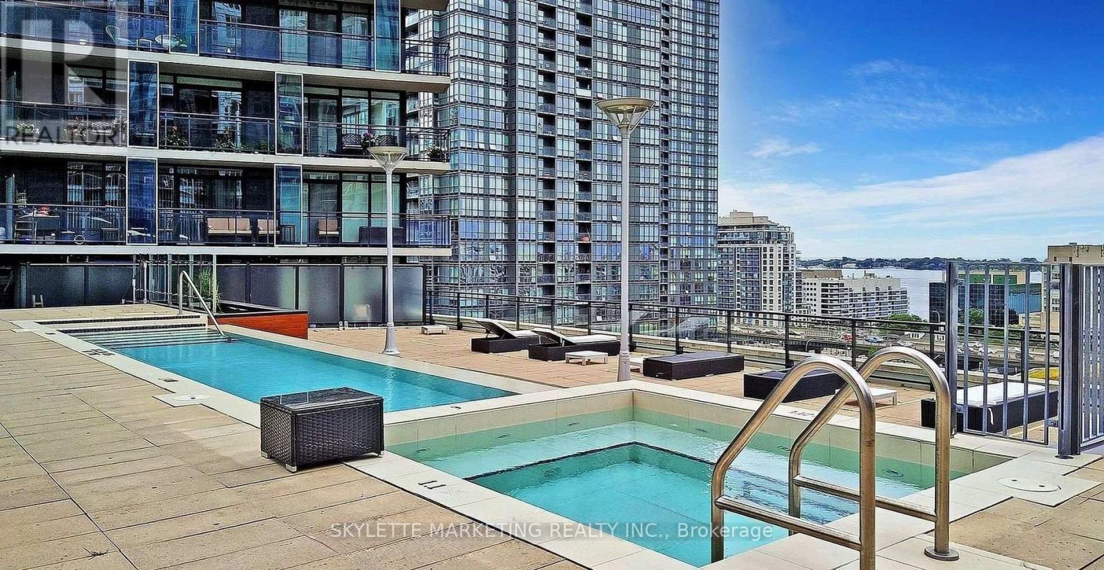 505 - 8 TELEGRAM MEWS, Toronto (Waterfront Communities), Ontario, M5V3Z5 — Photo 16