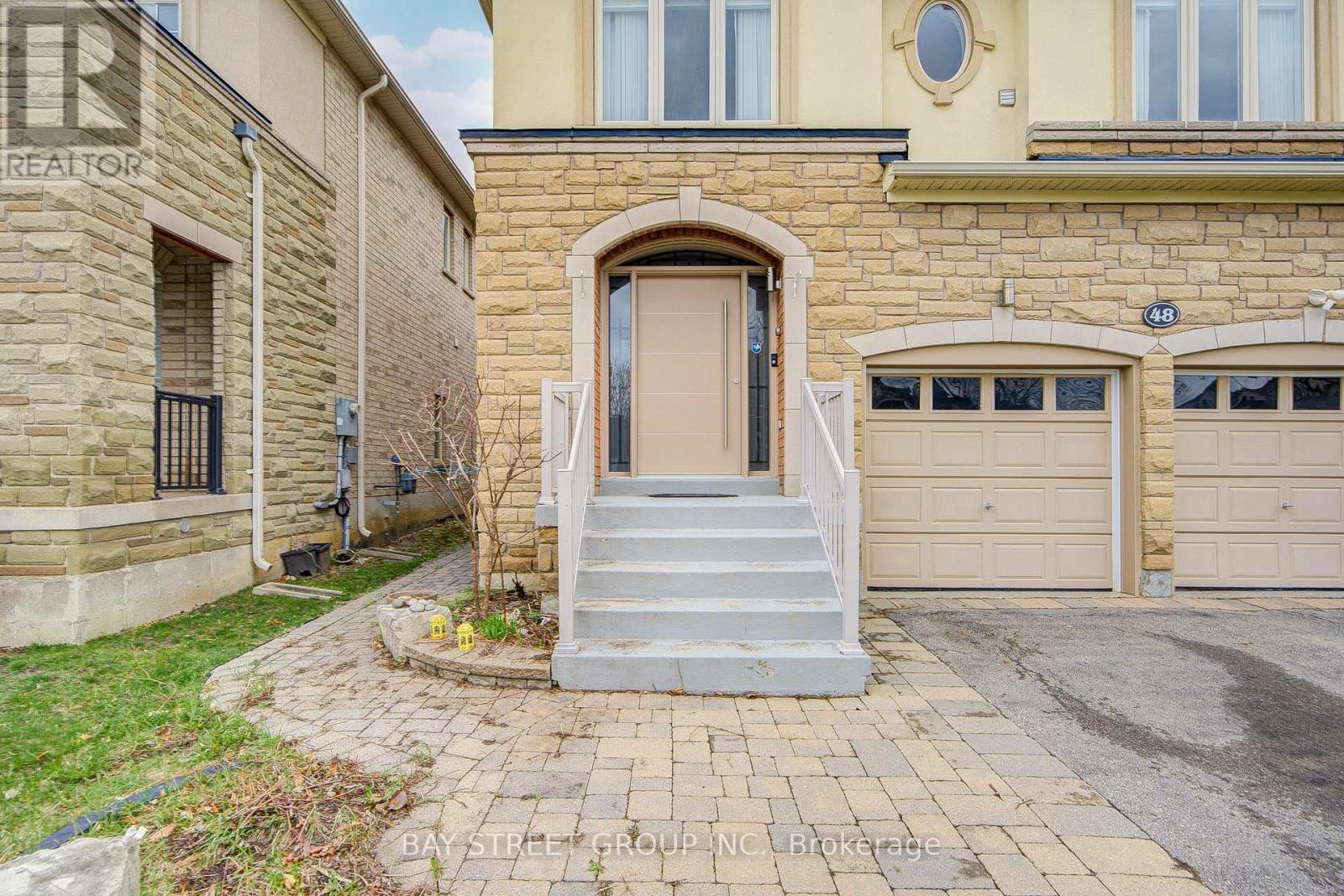 48 COZENS DRIVE, Richmond Hill (Oak Ridges), Ontario, L4E4W6 — Photo 3