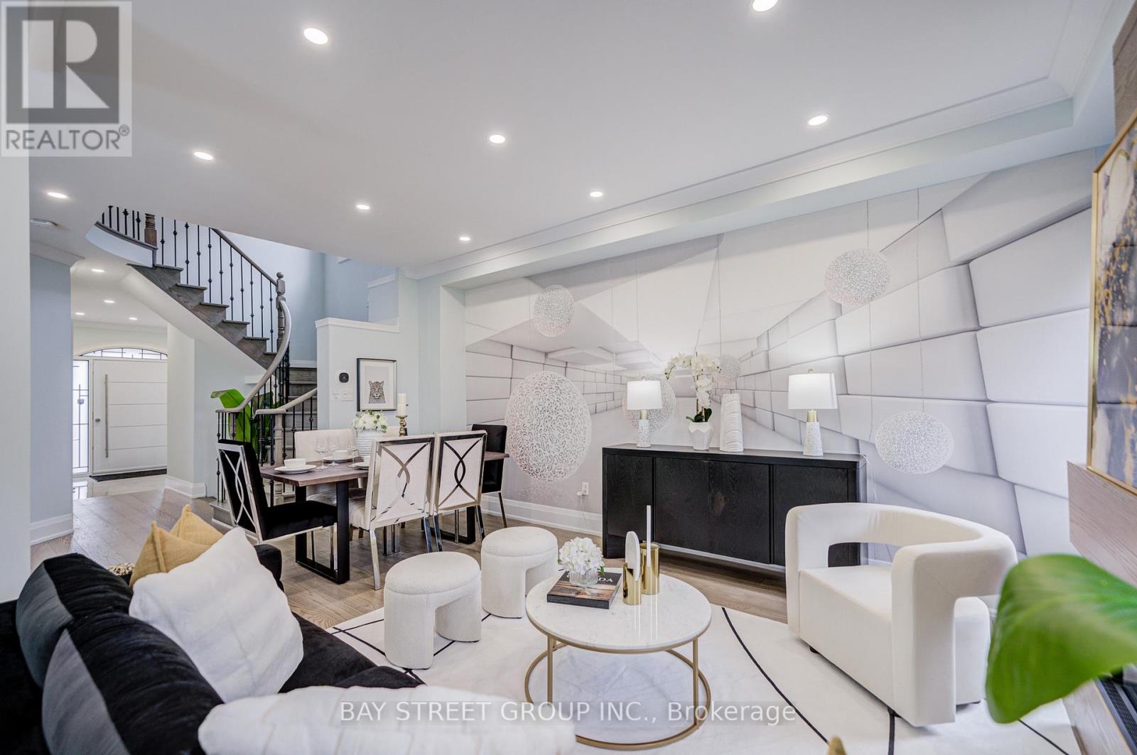 48 COZENS DRIVE, Richmond Hill (Oak Ridges), Ontario, L4E4W6 — Photo 7