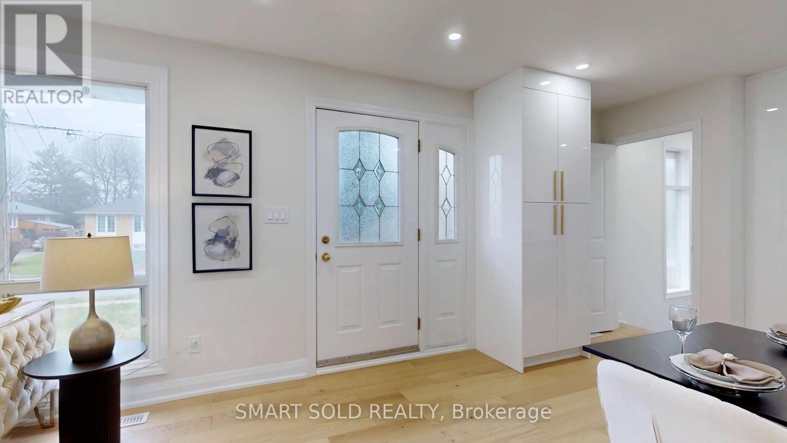 439 FERNLEIGH CIRCLE N, Richmond Hill (Crosby), Ontario, L4C1E5 — Photo 11