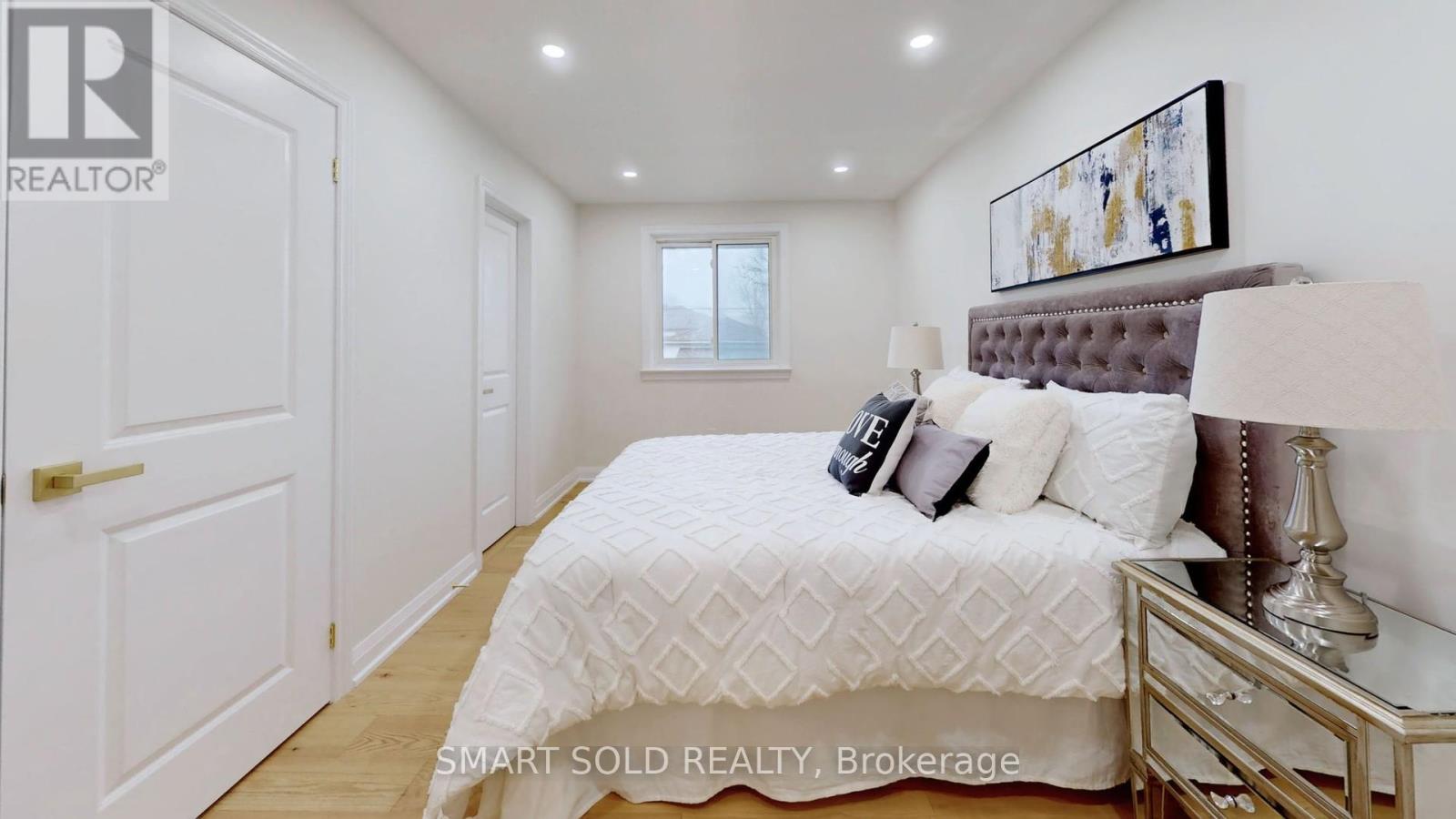 439 FERNLEIGH CIRCLE N, Richmond Hill (Crosby), Ontario, L4C1E5 — Photo 13