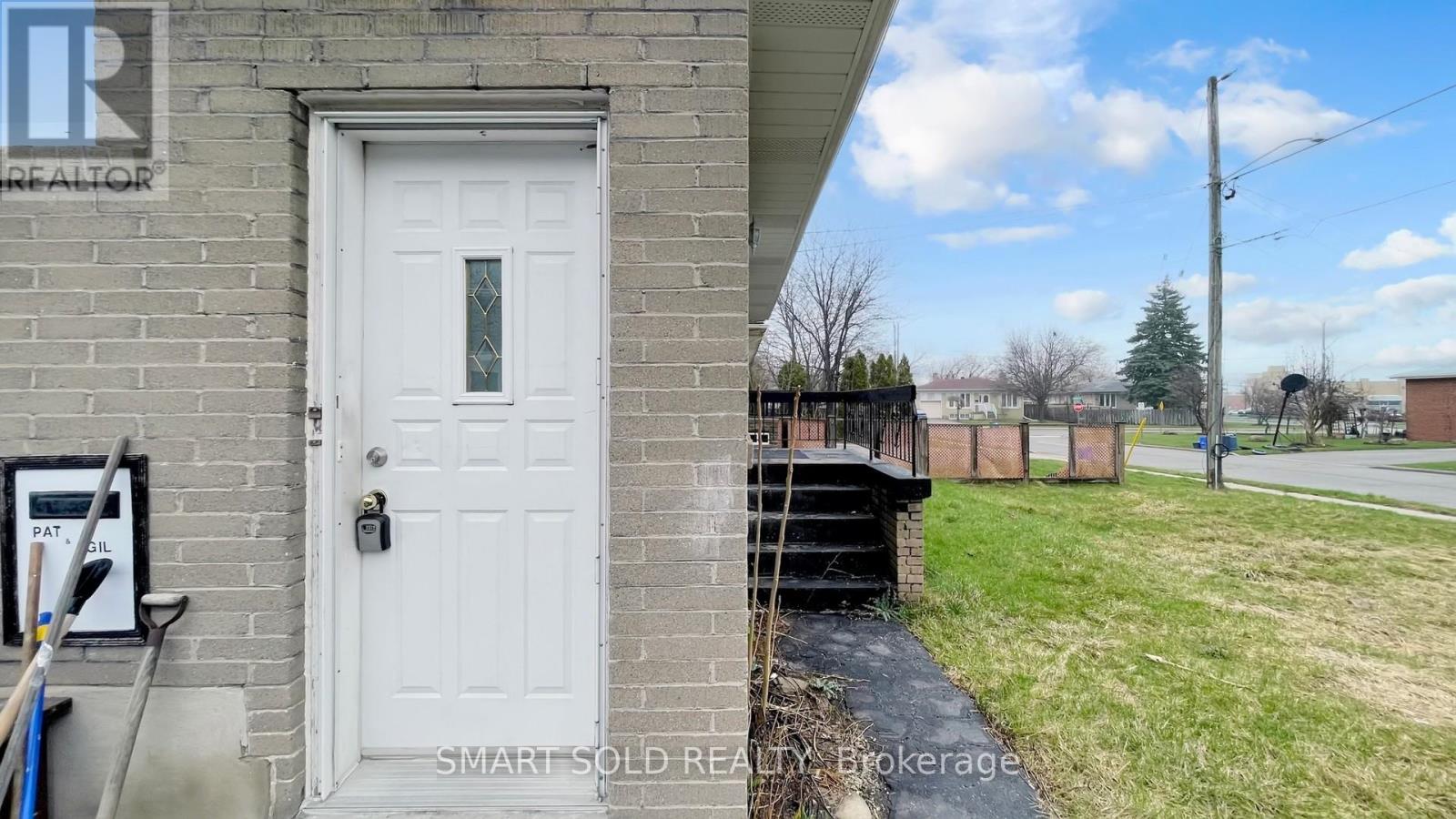 439 FERNLEIGH CIRCLE N, Richmond Hill (Crosby), Ontario, L4C1E5 — Photo 36