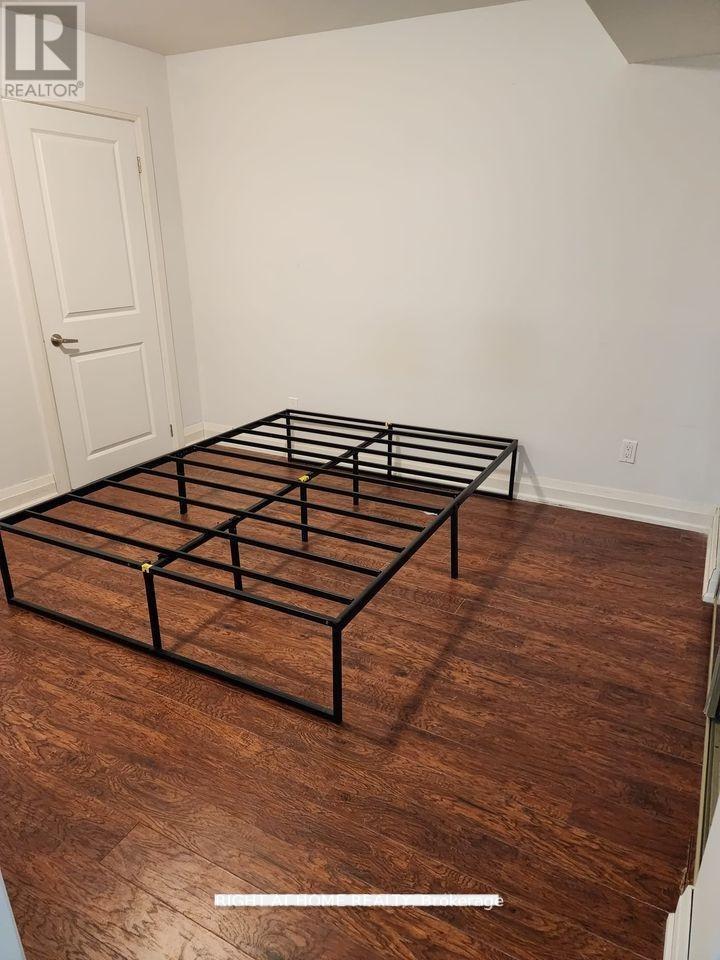 #BSMT - 450 HIDDEN TRAIL N, Oakville (GO Glenorchy), Ontario, L6M0N4 — Photo 5