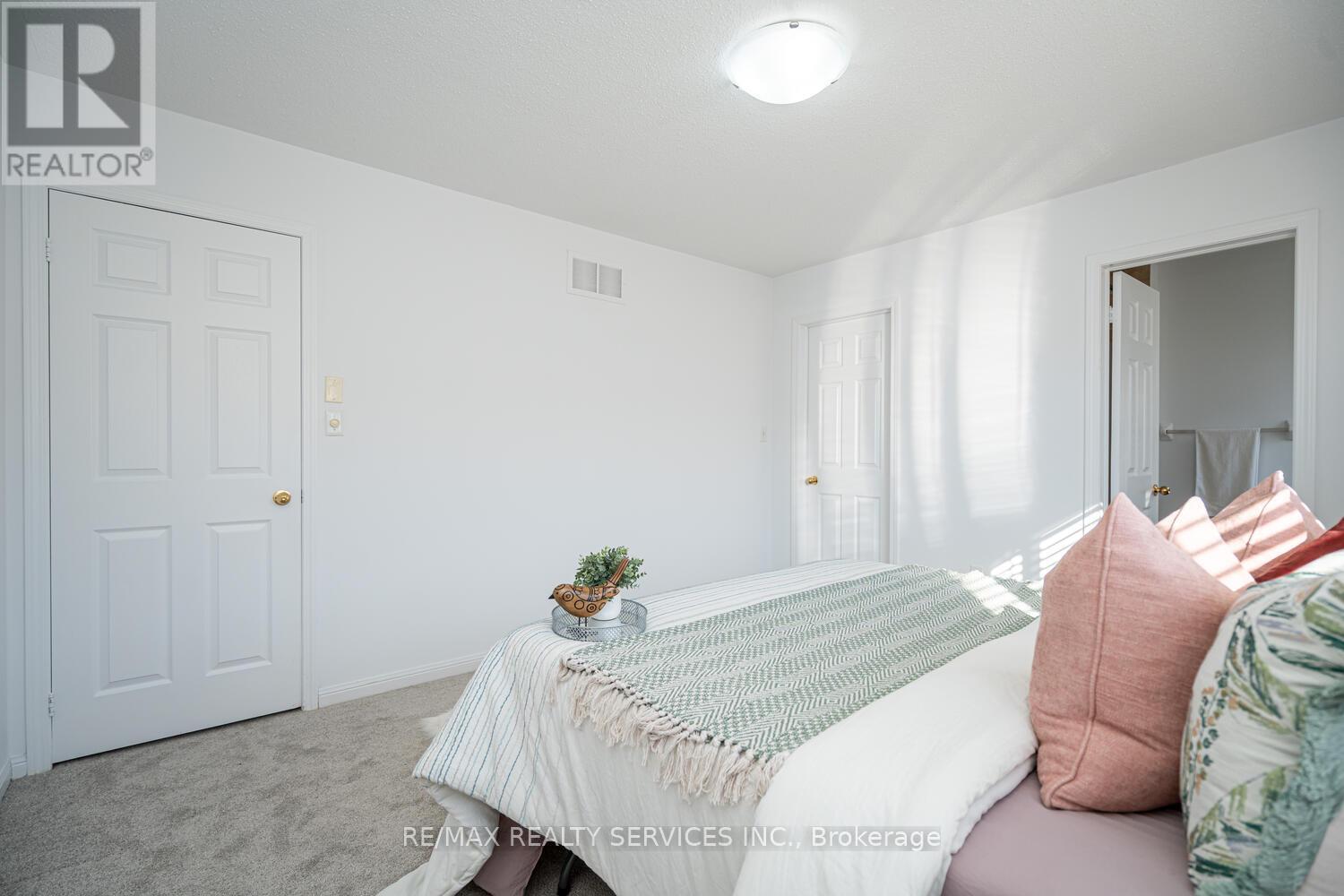 67 DECKER HOLLOW CIRCLE, Brampton (Credit Valley), Ontario, L6X0L5 — Photo 28