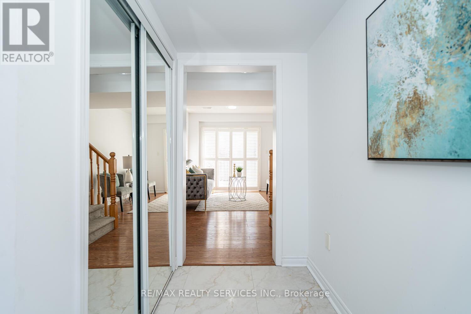 67 DECKER HOLLOW CIRCLE, Brampton (Credit Valley), Ontario, L6X0L5 — Photo 8