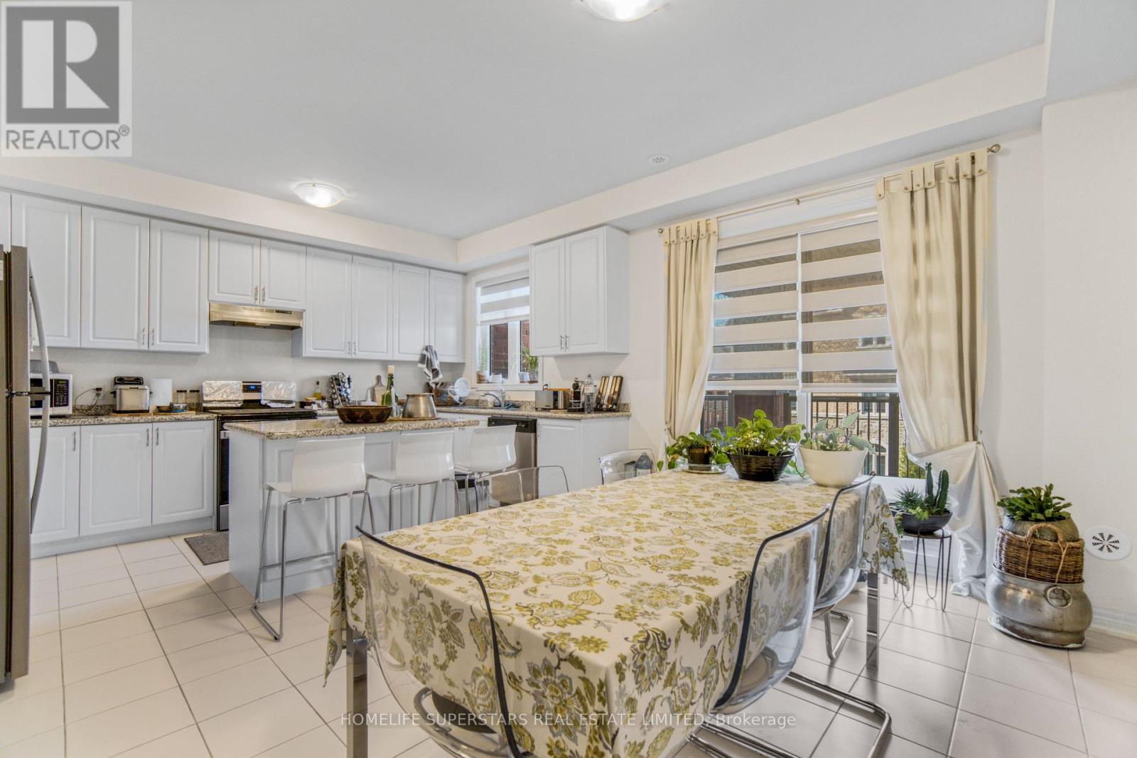 3018 EIGHTH LINE, Oakville (JM Joshua Meadows), Ontario, L6H7H5 — Photo 12