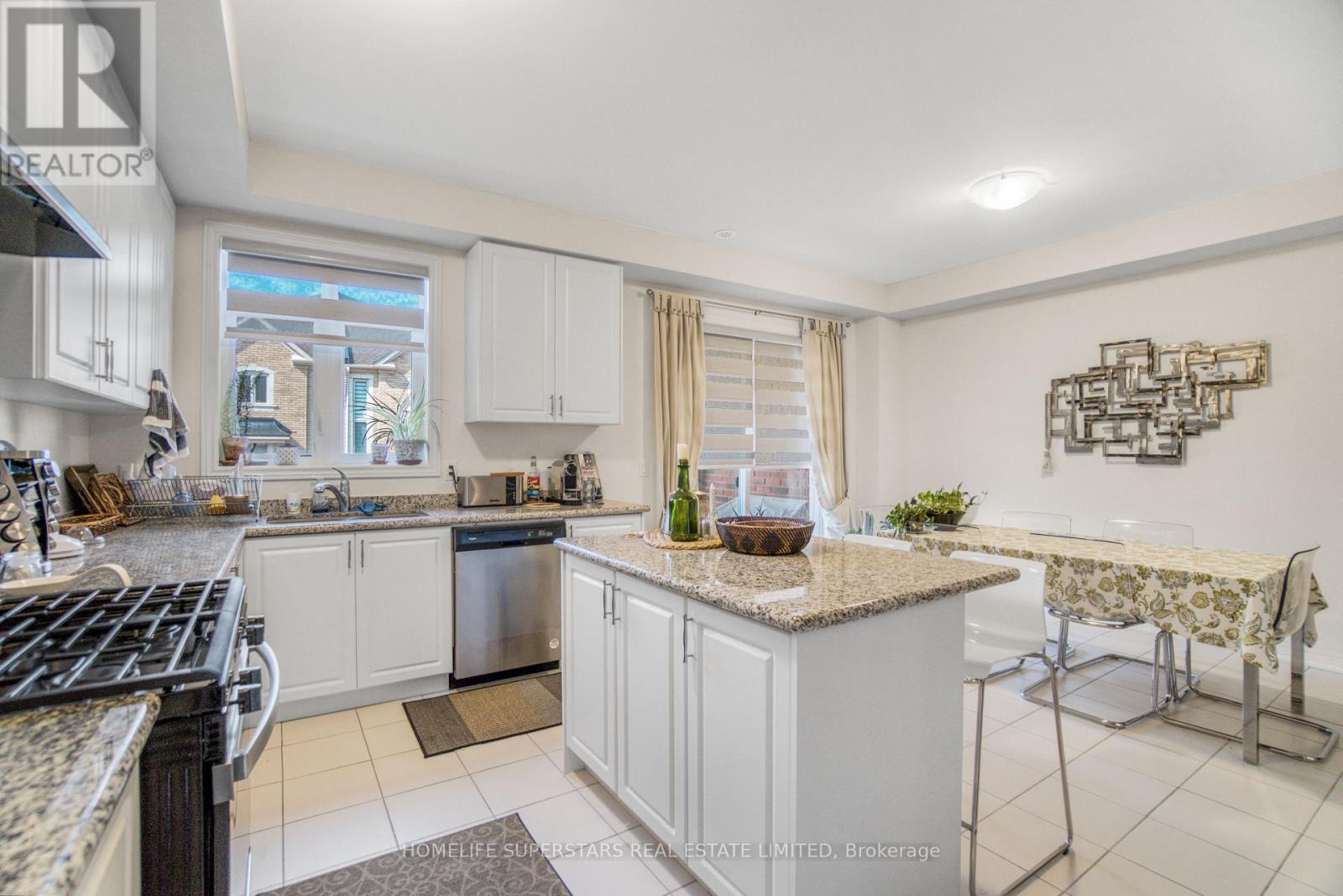 3018 EIGHTH LINE, Oakville (JM Joshua Meadows), Ontario, L6H7H5 — Photo 16