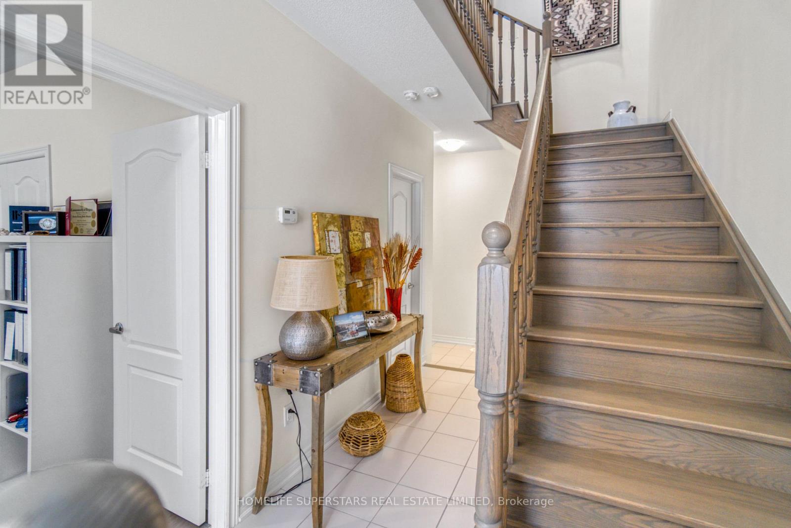 3018 EIGHTH LINE, Oakville (JM Joshua Meadows), Ontario, L6H7H5 — Photo 8