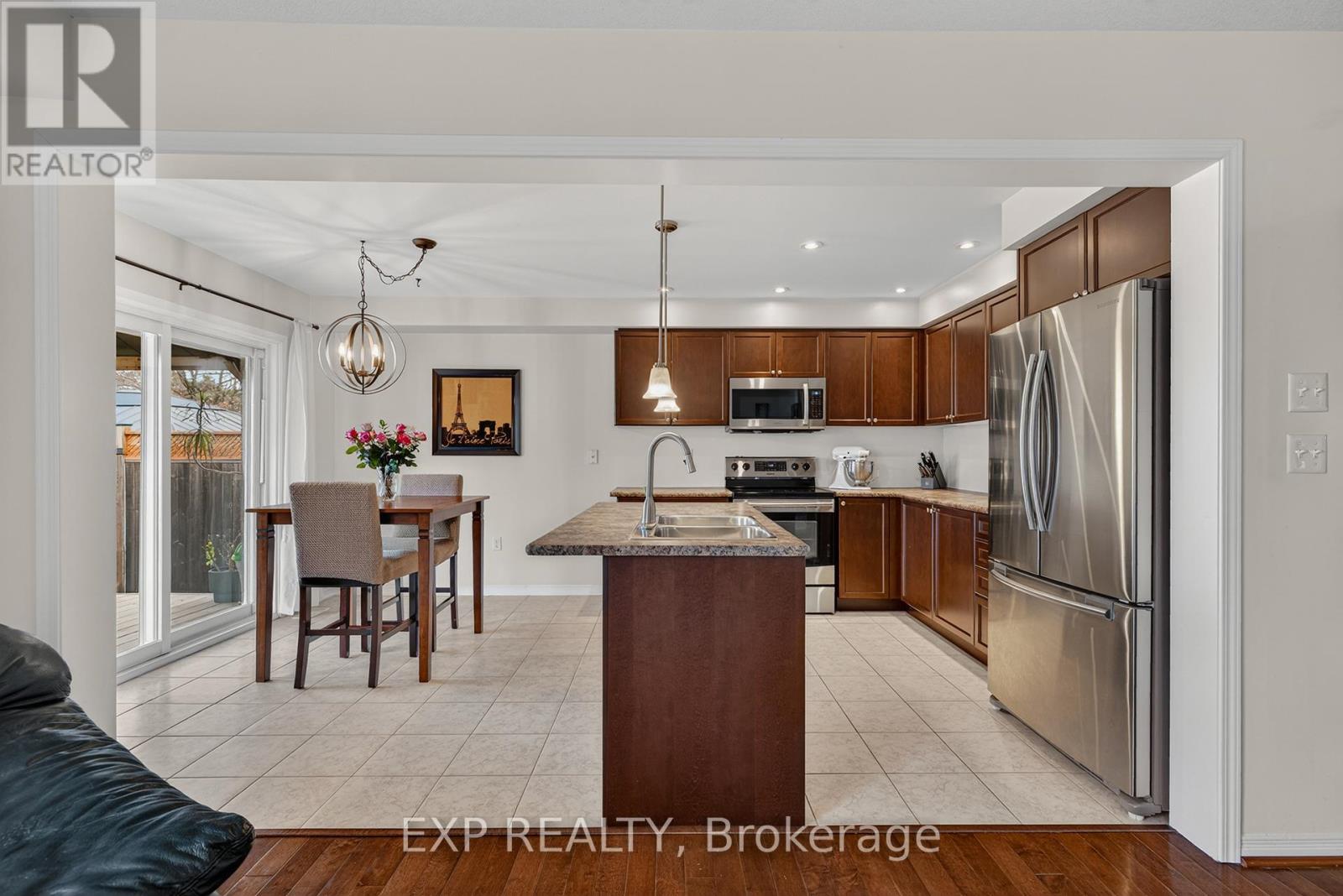 18 STARLIGHT AVENUE, Woolwich, Ontario, N0B1M0 — Photo 13