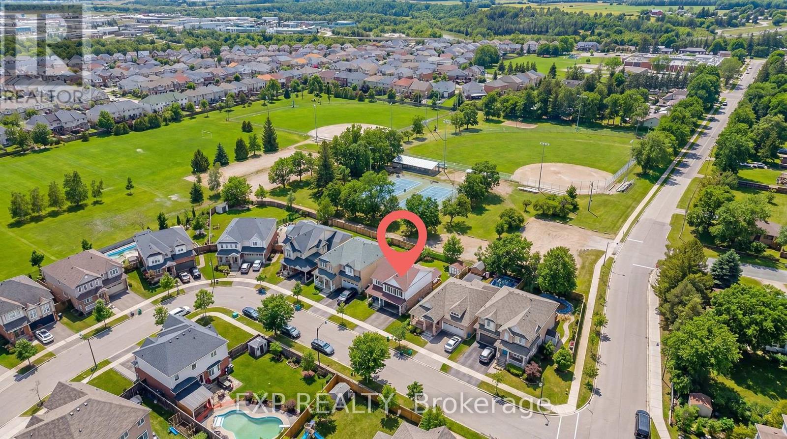 18 STARLIGHT AVENUE, Woolwich, Ontario, N0B1M0 — Photo 4