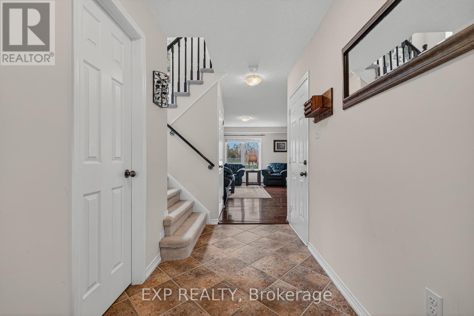 18 STARLIGHT AVENUE, Woolwich, Ontario, N0B1M0 — Photo 5