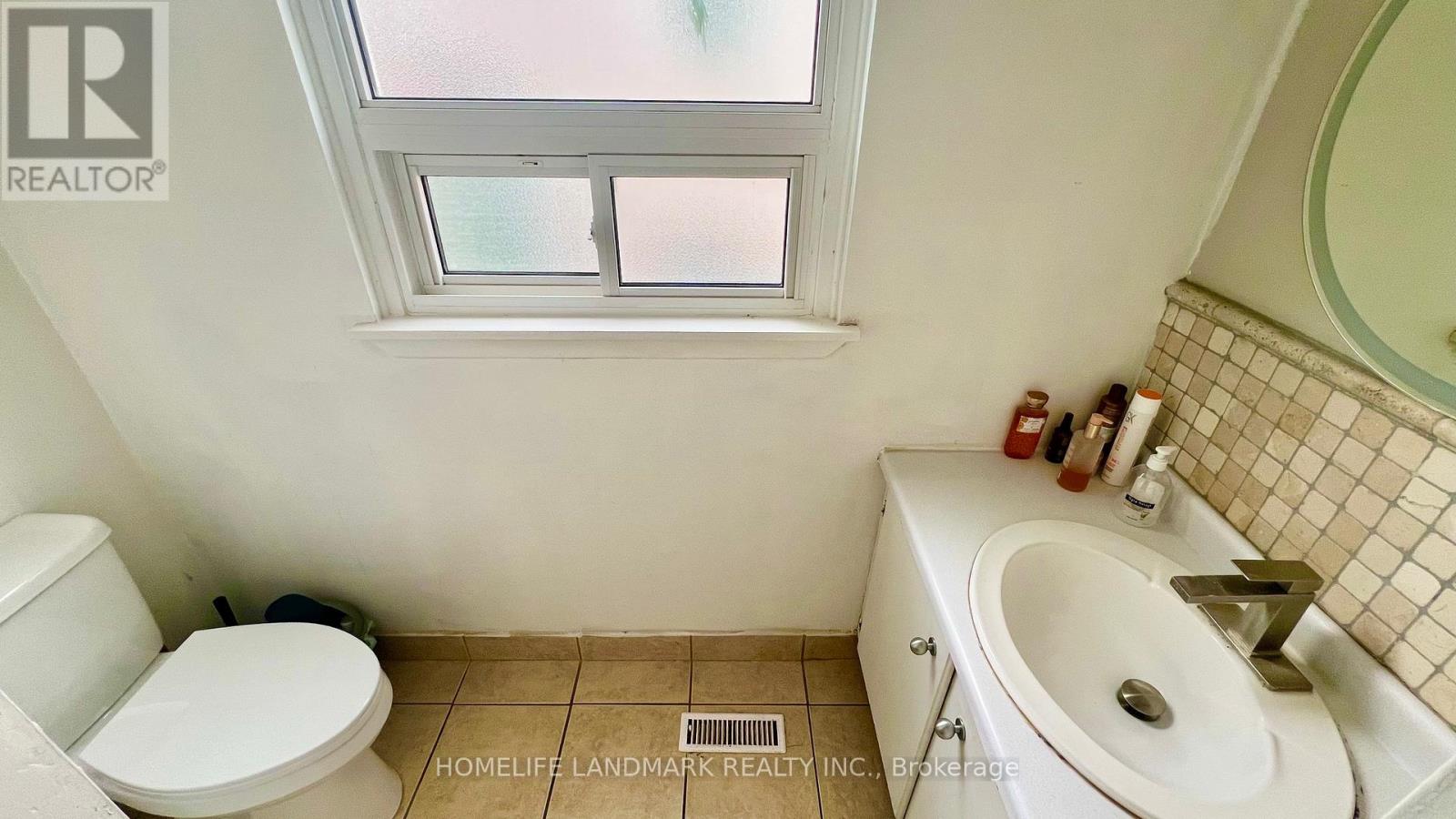 MAIN FLOOR - 81 UNITED SQUARE, Toronto (Malvern), Ontario, M1B2B9 — Photo 11