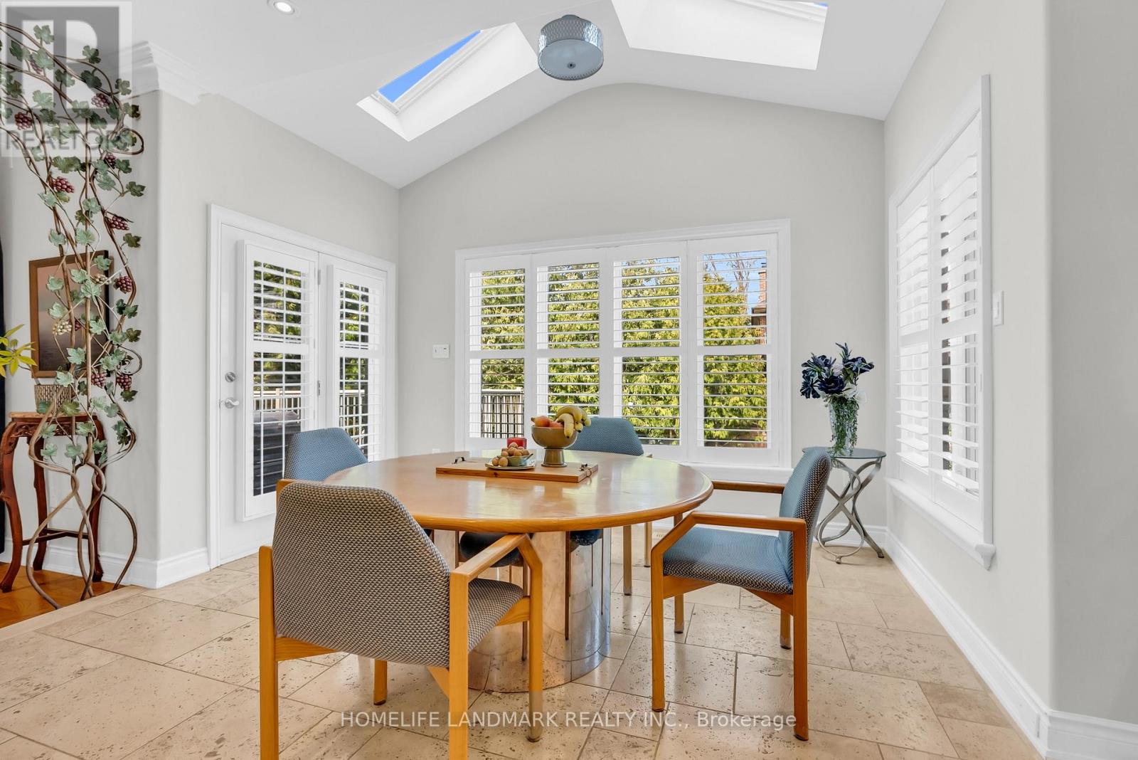 94 PATHLANE ROAD, Richmond Hill (Langstaff), Ontario, L4B4C7 — Photo 14