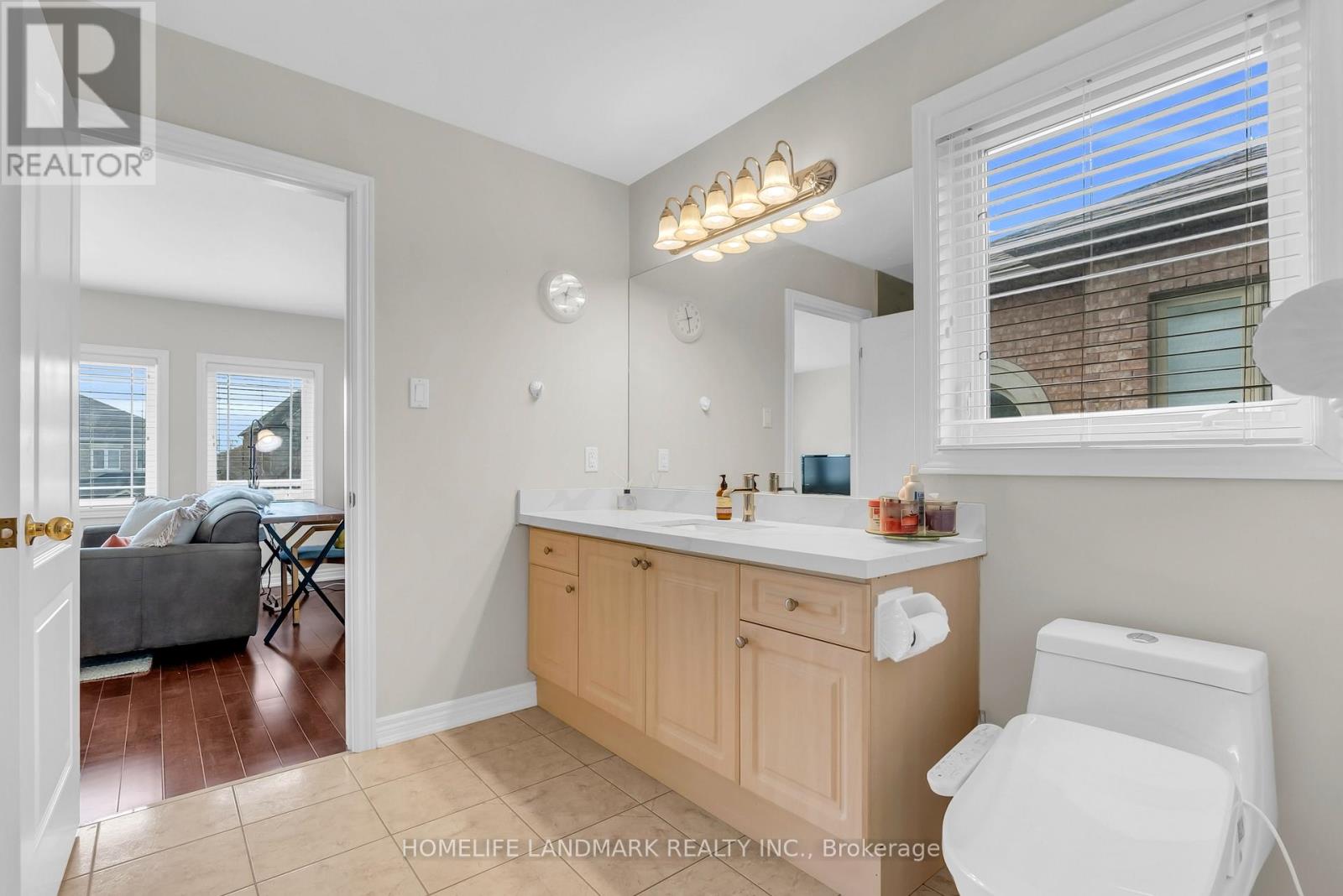 94 PATHLANE ROAD, Richmond Hill (Langstaff), Ontario, L4B4C7 — Photo 32