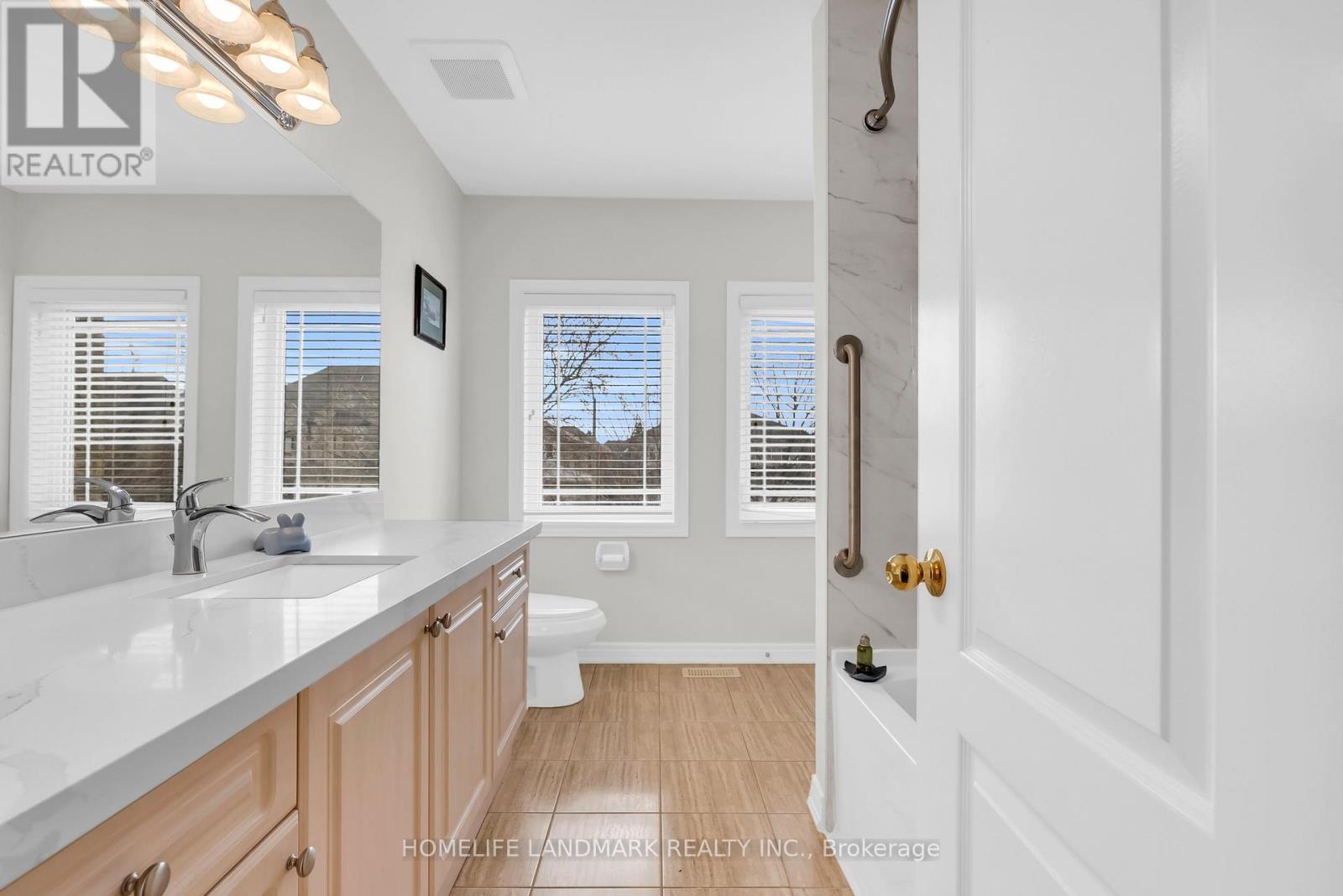 94 PATHLANE ROAD, Richmond Hill (Langstaff), Ontario, L4B4C7 — Photo 38