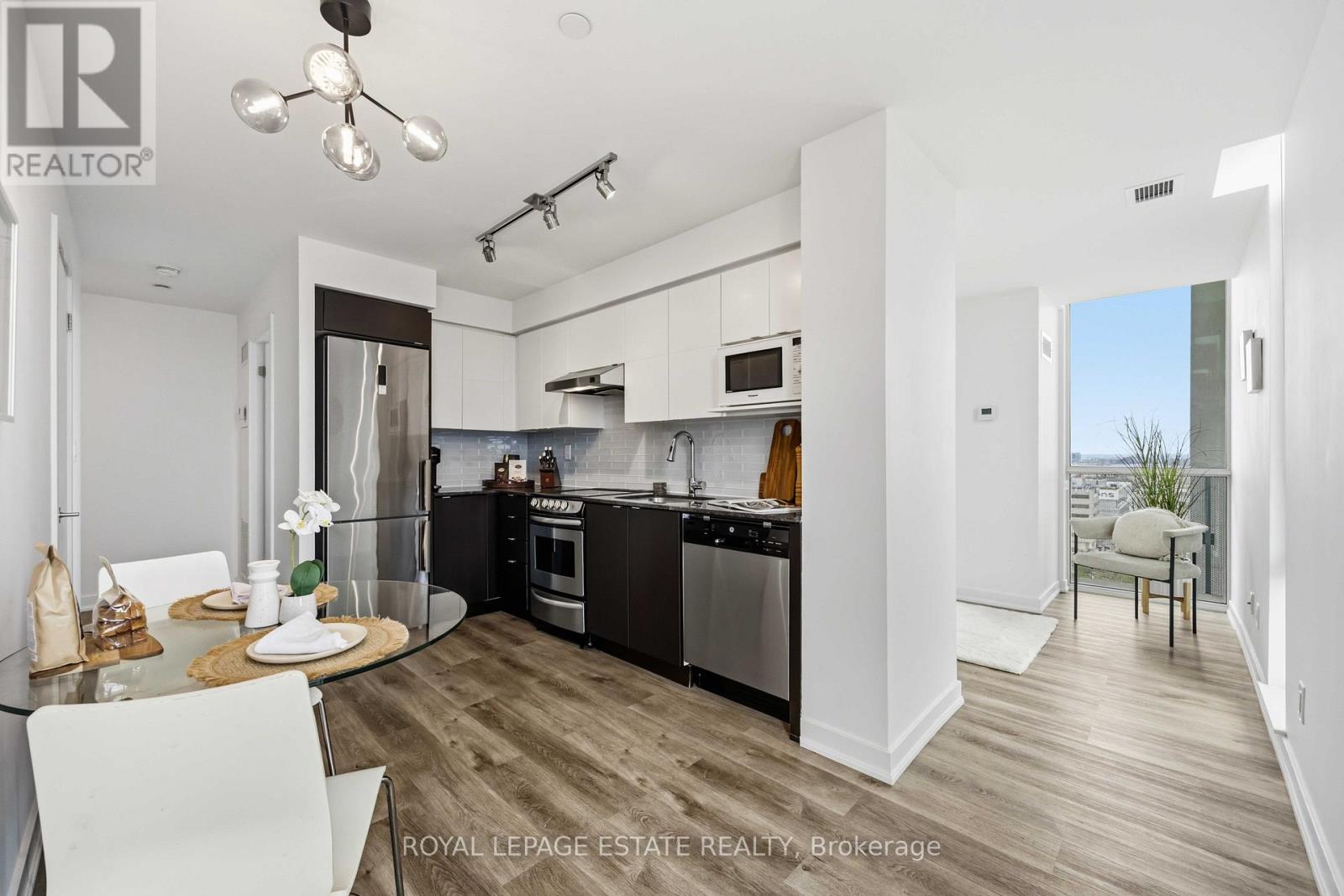 1505 - 160 FLEMINGTON ROAD, Toronto (Yorkdale-Glen Park), Ontario, M6A0A9 — Photo 9