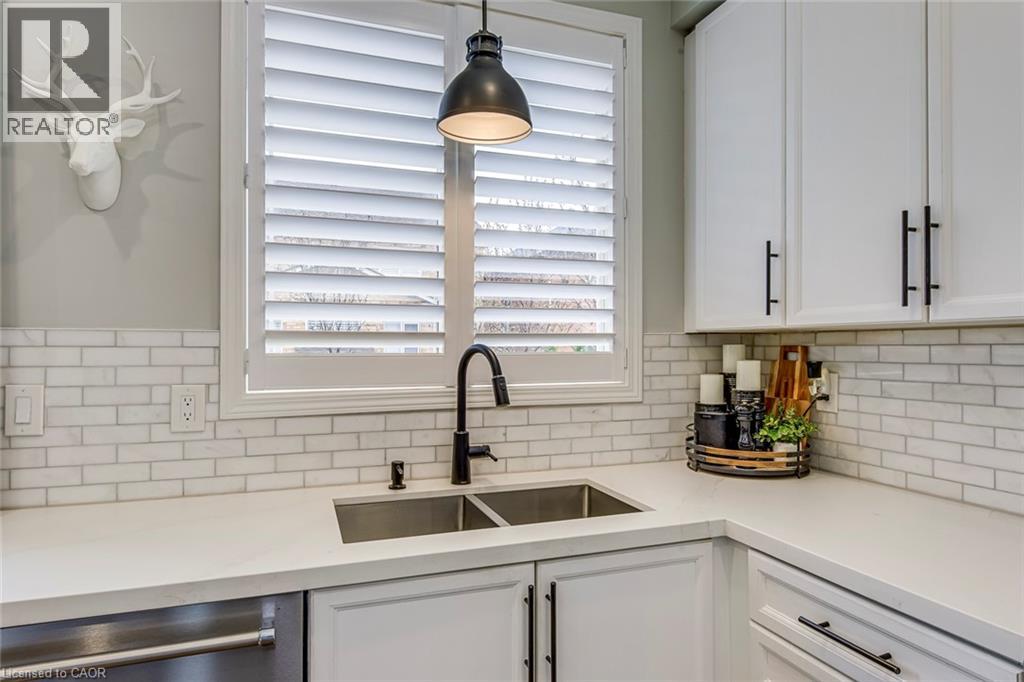 2536 BRACKEN Drive, Oakville, Ontario, L6M4R7 — Photo 22