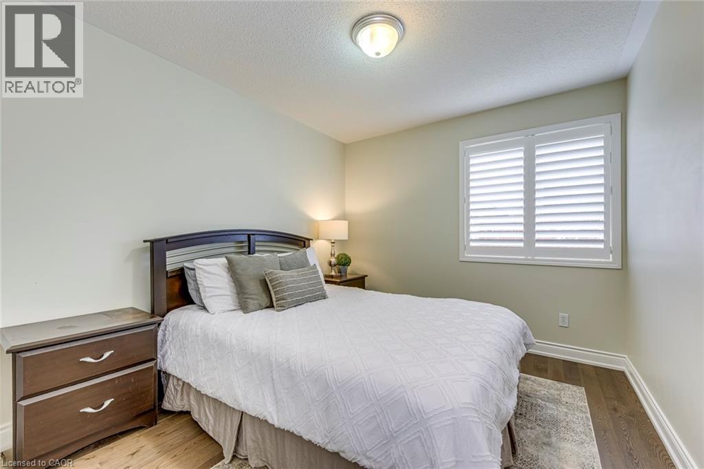 2536 BRACKEN Drive, Oakville, Ontario, L6M4R7 — Photo 34