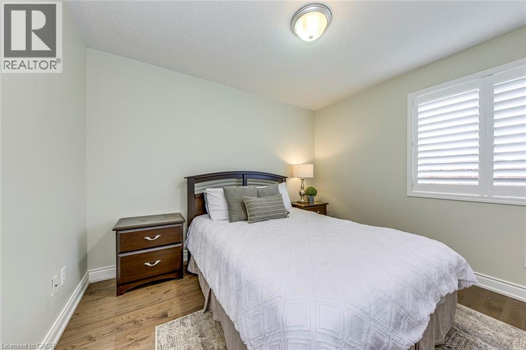 2536 BRACKEN Drive, Oakville, Ontario, L6M4R7 — Photo 35