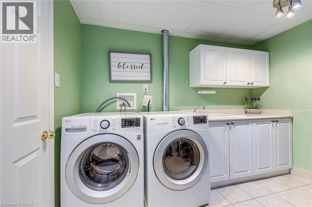 2536 BRACKEN Drive, Oakville, Ontario, L6M4R7 — Photo 47