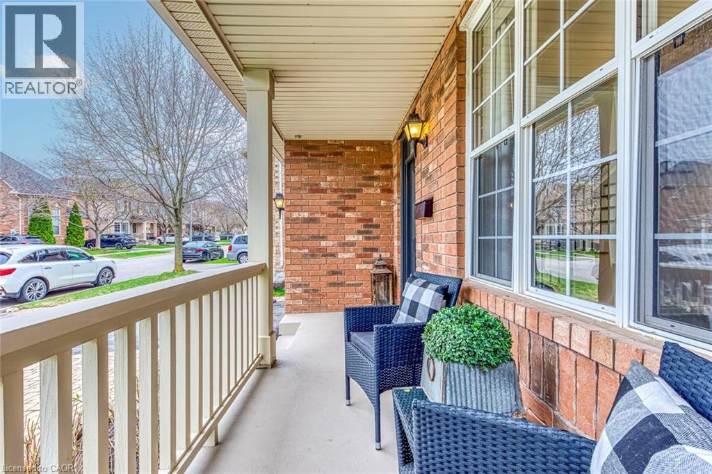 2536 BRACKEN Drive, Oakville, Ontario, L6M4R7 — Photo 5