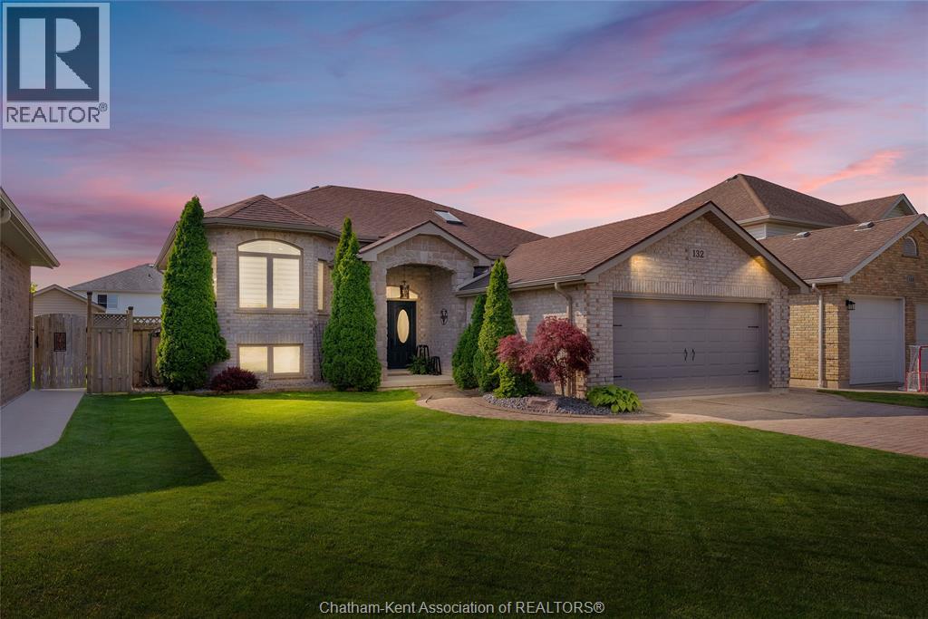 132 Sherwood COURT, Chatham, Ontario, N7L6L2 — Photo 2
