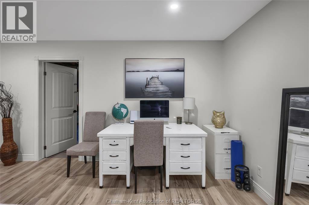 132 Sherwood COURT, Chatham, Ontario, N7L6L2 — Photo 31