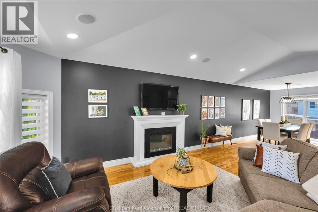 132 Sherwood COURT, Chatham, Ontario, N7L6L2 — Photo 8