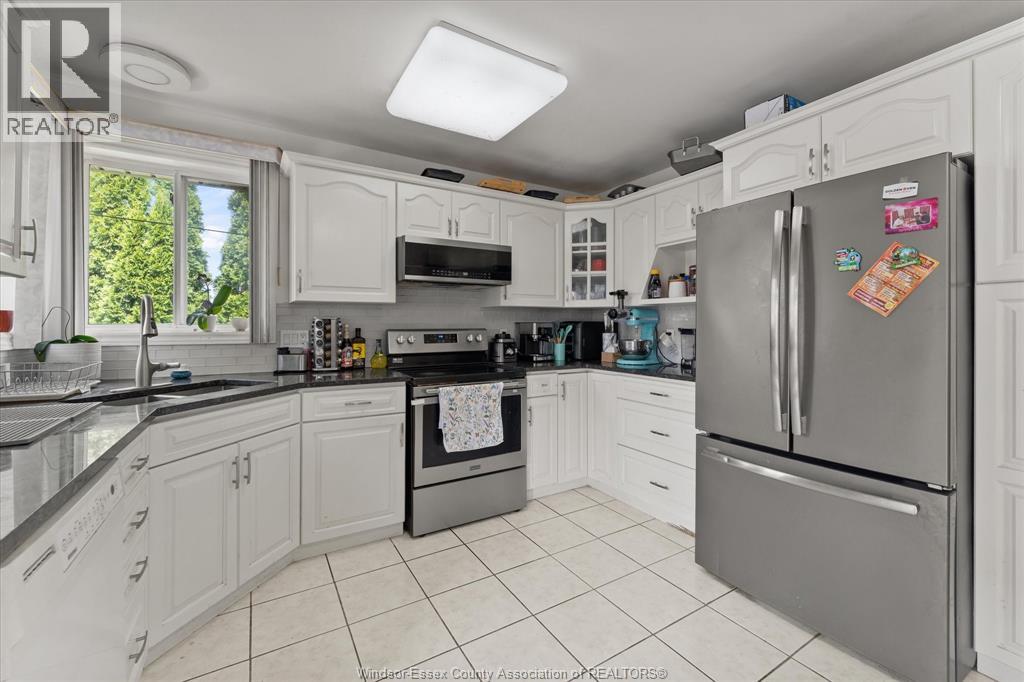 1751 RANKIN, Windsor, Ontario, N9B3W3 — Photo 18