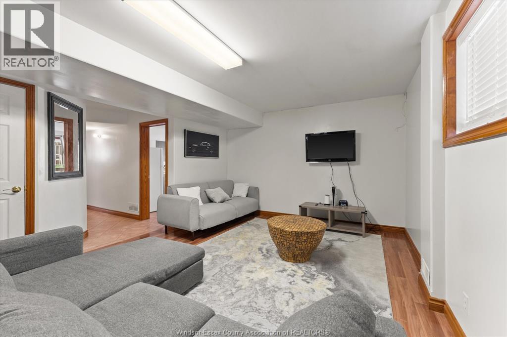 1751 RANKIN, Windsor, Ontario, N9B3W3 — Photo 26