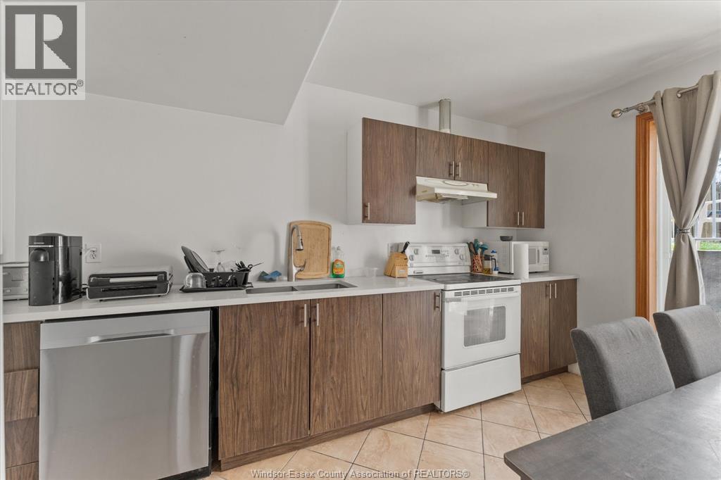 1751 RANKIN, Windsor, Ontario, N9B3W3 — Photo 29