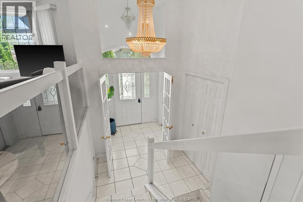 1751 RANKIN, Windsor, Ontario, N9B3W3 — Photo 9