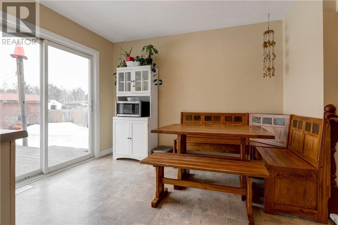 392 Cote Boulevard, Hanmer, Ontario, P3P1N8 — Photo 3