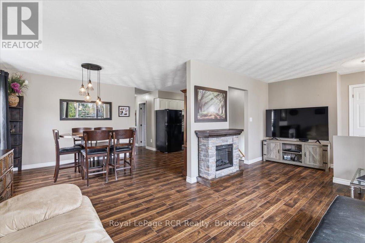 557 2ND A STREET, Hanover, Ontario, N4N3P6 — Photo 7