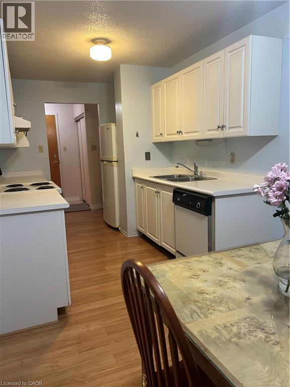 55 BLUE SPRINGS Drive Unit# 202, Waterloo, Ontario, N2J4T3 — Photo 10