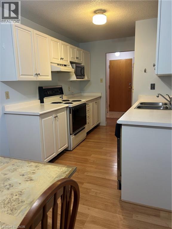 55 BLUE SPRINGS Drive Unit# 202, Waterloo, Ontario, N2J4T3 — Photo 9