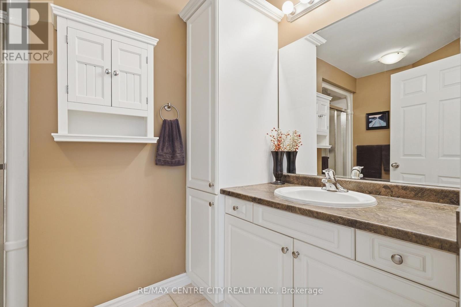 21 - 121 MEADOWCREEK DRIVE, Middlesex Centre (Ilderton), Ontario, N0M2A0 — Photo 19