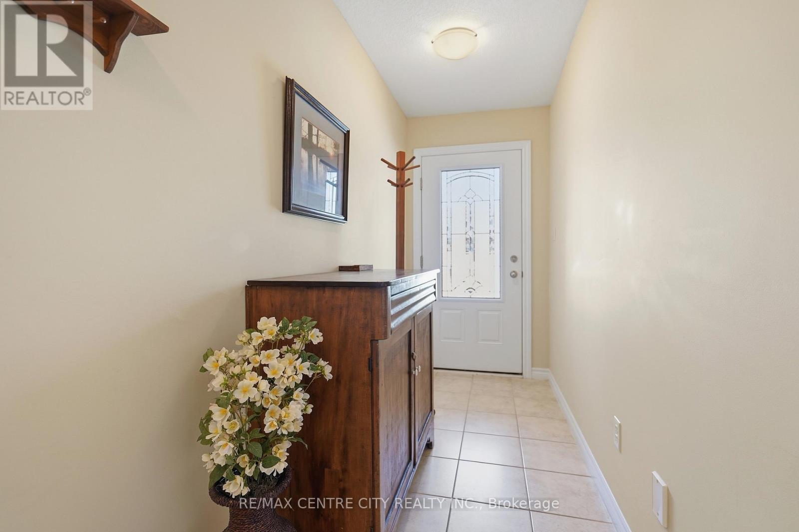 21 - 121 MEADOWCREEK DRIVE, Middlesex Centre (Ilderton), Ontario, N0M2A0 — Photo 5