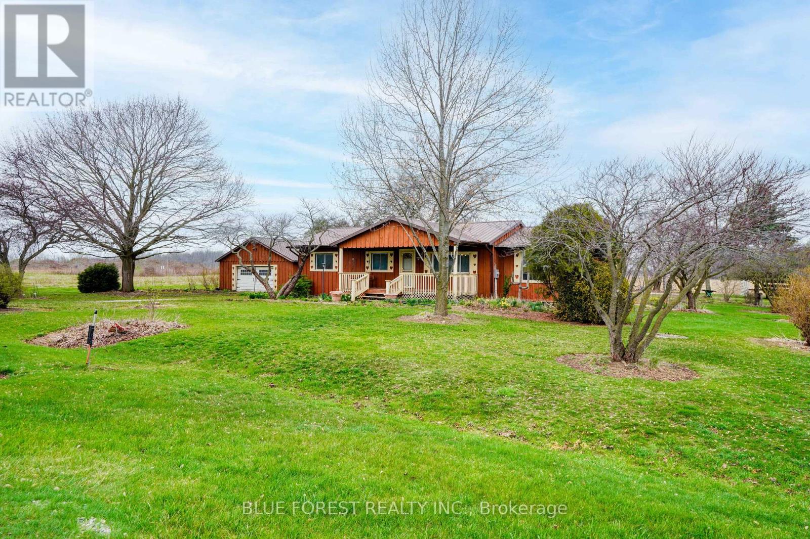 21698 JOHNSTON LINE, West Elgin, Ontario, N0L2N0 — Photo 3