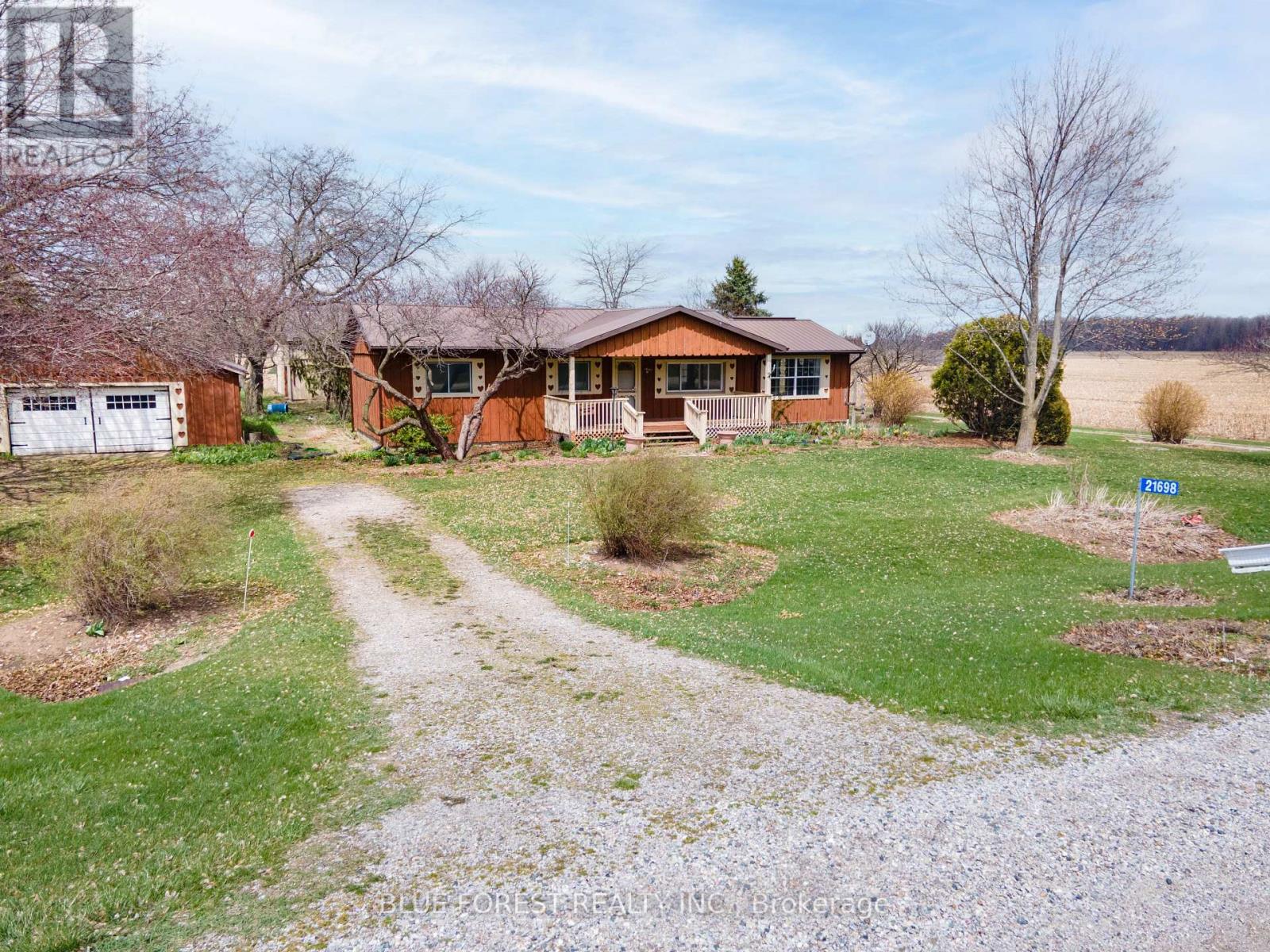 21698 JOHNSTON LINE, West Elgin, Ontario, N0L2N0 — Photo 5