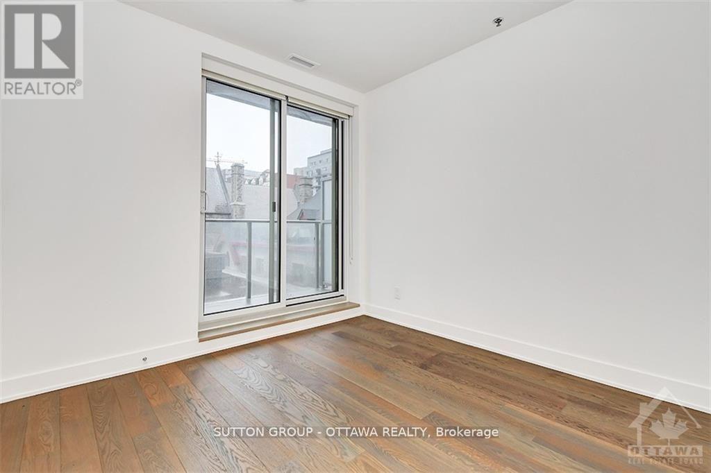 306 - 428 SPARKS STREET, Ottawa, Ontario, K1R0B3 — Photo 17