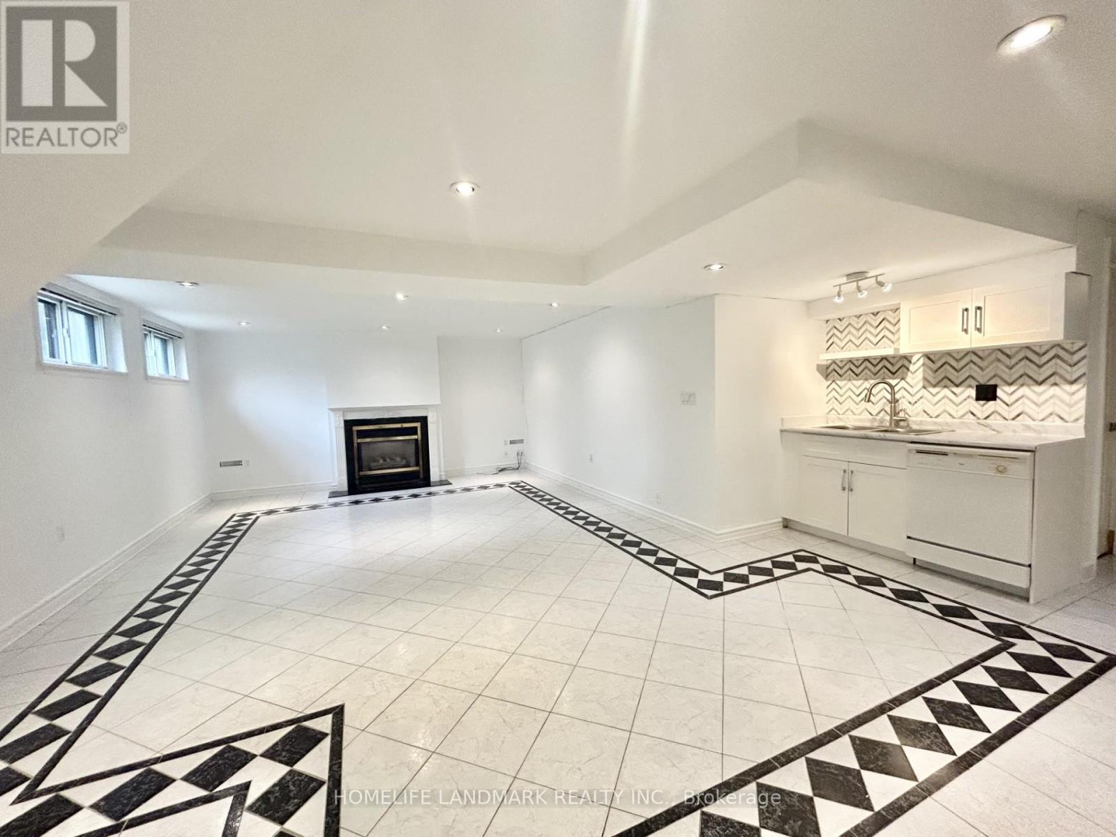 323 ELMWOOD AVENUE, Richmond Hill (Harding), Ontario, L4C1L7 — Photo 19