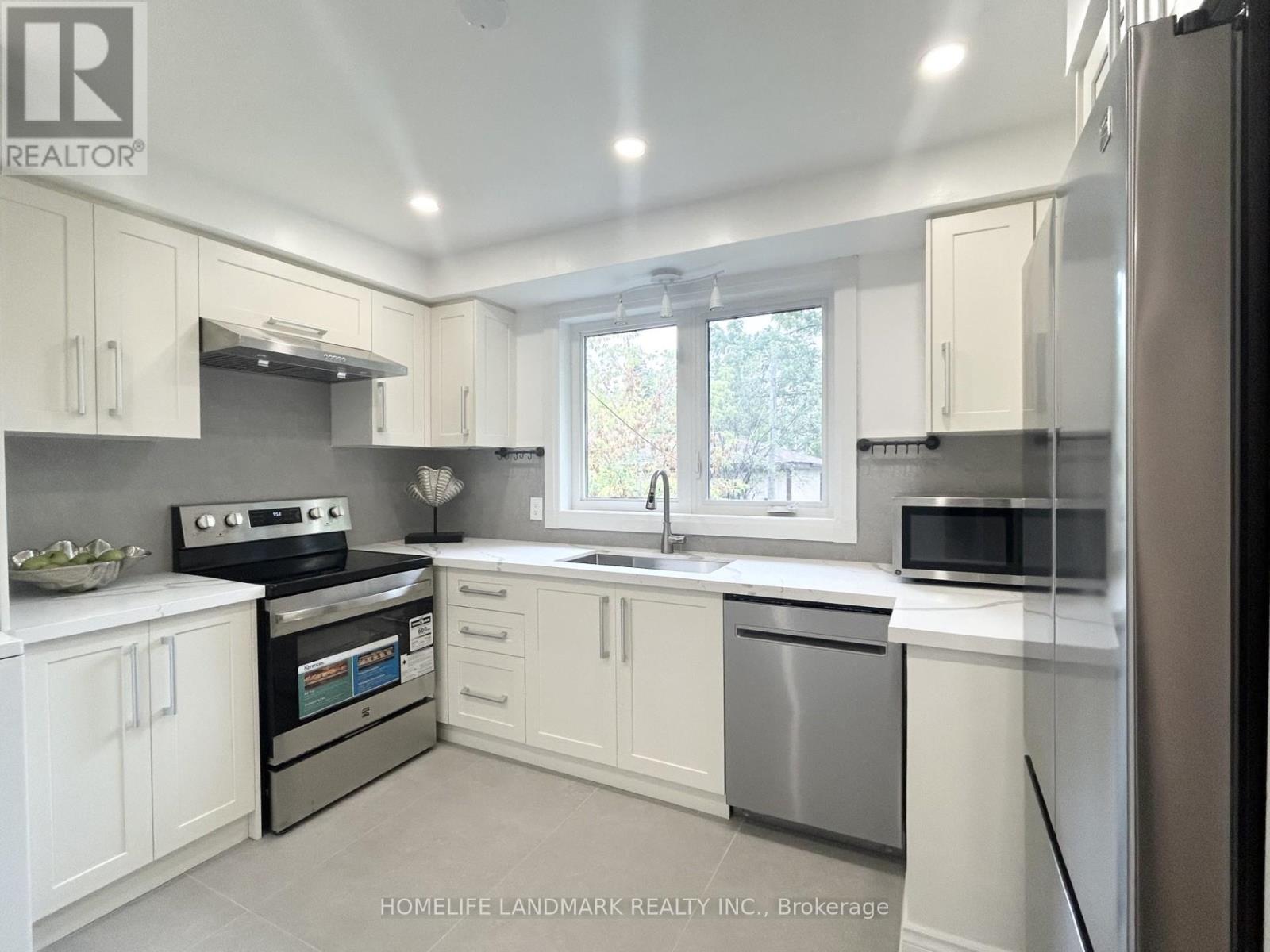 323 ELMWOOD AVENUE, Richmond Hill (Harding), Ontario, L4C1L7 — Photo 9
