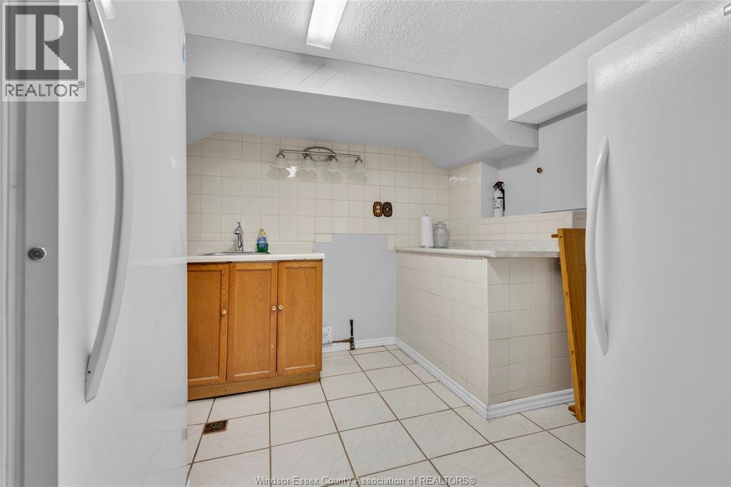 1616 Courtland, Windsor, Ontario, N8T3K6 — Photo 26
