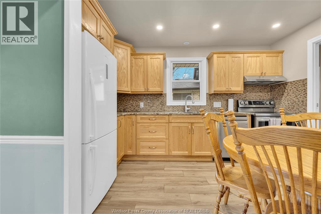 1616 Courtland, Windsor, Ontario, N8T3K6 — Photo 6