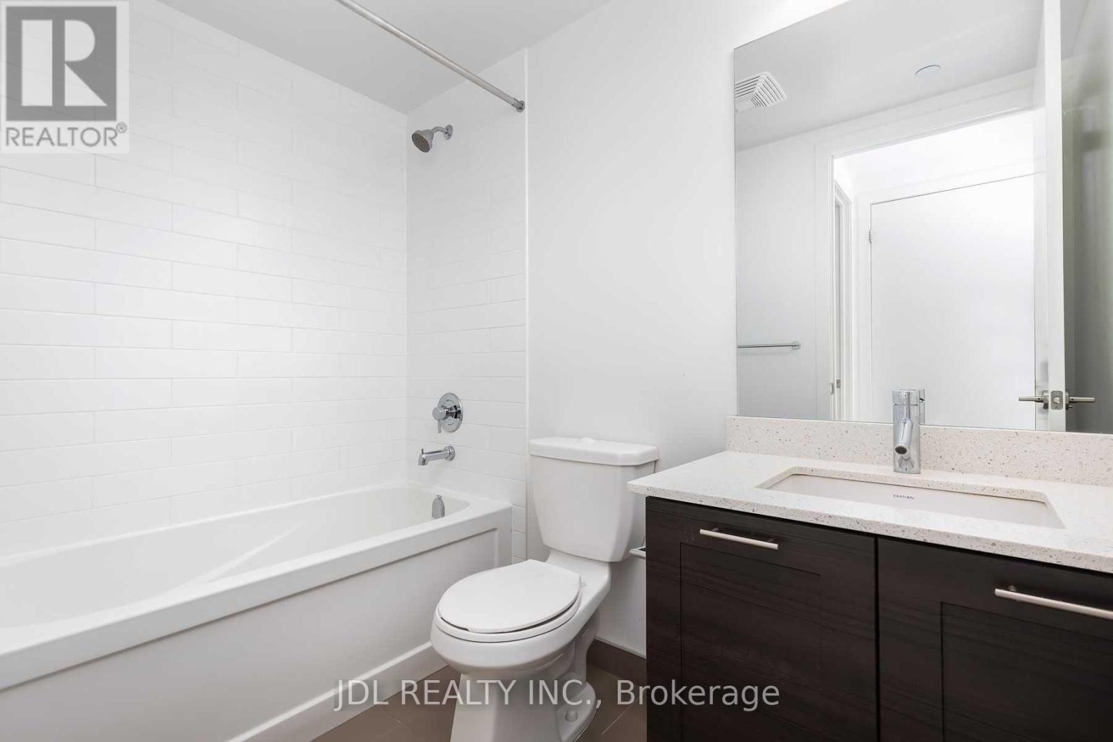 3702 - 2212 LAKE SHORE BOULEVARD W, Toronto (Mimico), Ontario, M8V0C2 — Photo 13