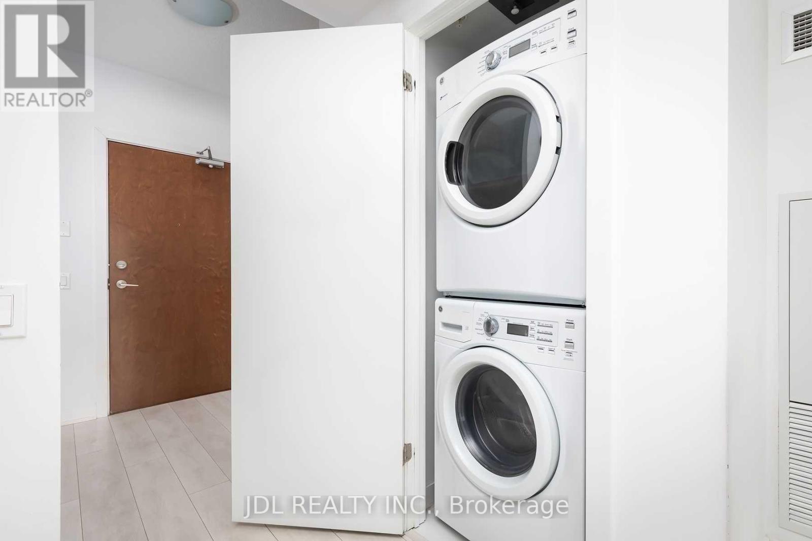 3702 - 2212 LAKE SHORE BOULEVARD W, Toronto (Mimico), Ontario, M8V0C2 — Photo 15